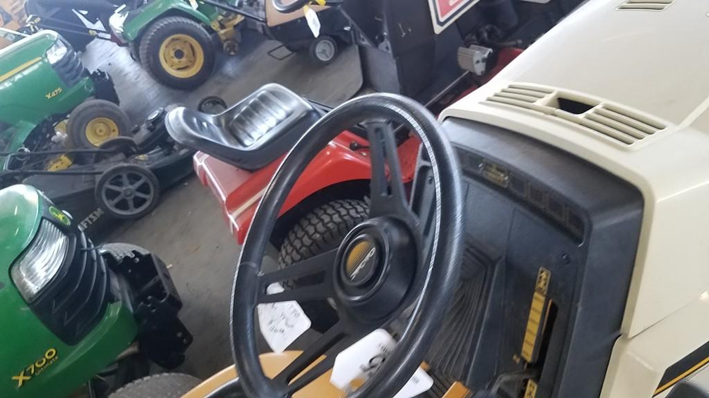 Cub Cadet 1440 Riding Tractor