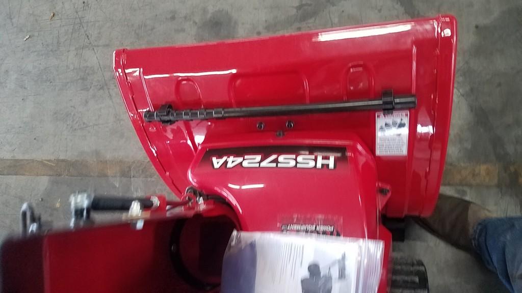 Honda HSS724A Track Snow Blower 'LIKE NEW'