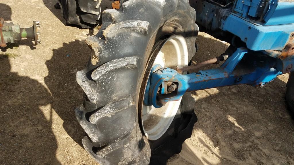 Ford TW5 Tractor 'AS-IS'