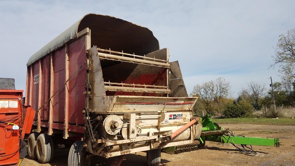Dion N10-L Forage Wagon