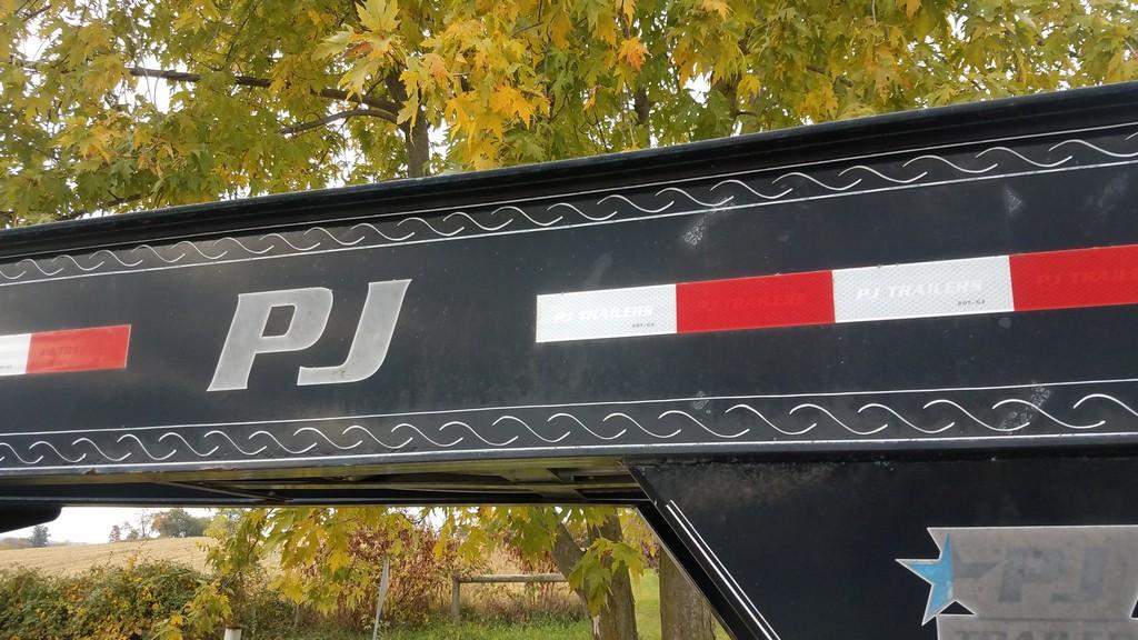 2014 PJ FD403 Trailer 'Title in the Office'
