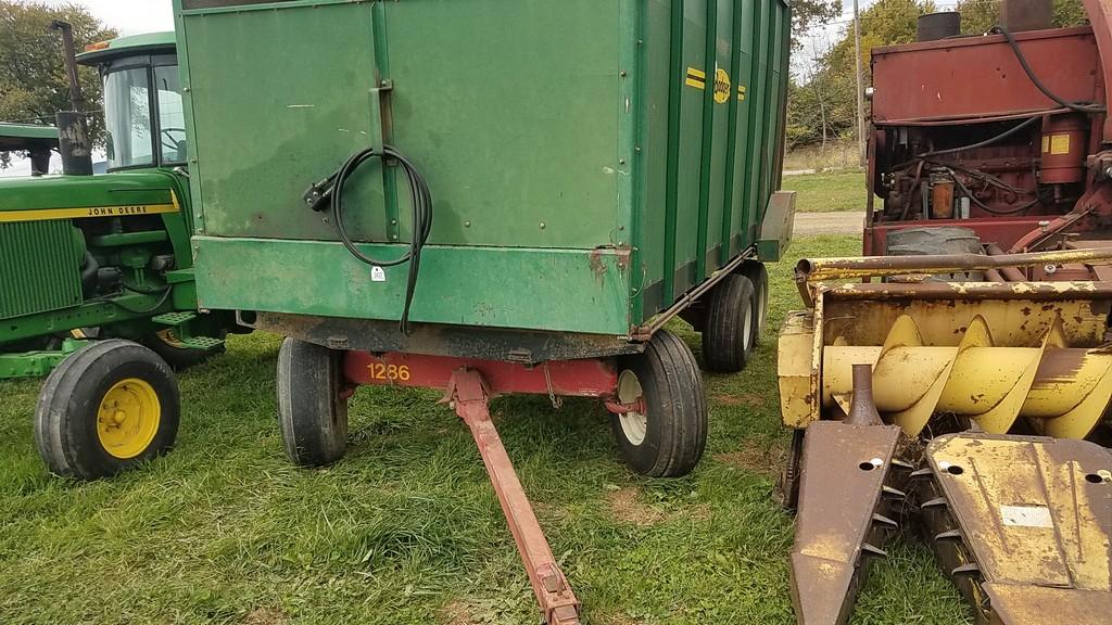 Badger  Forage Box