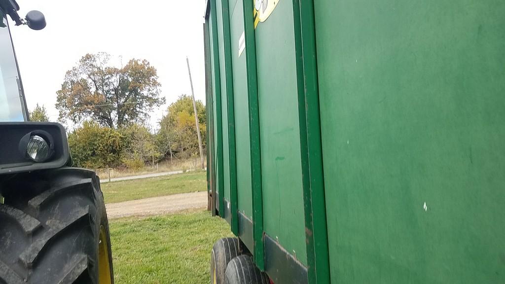 Badger  Forage Box