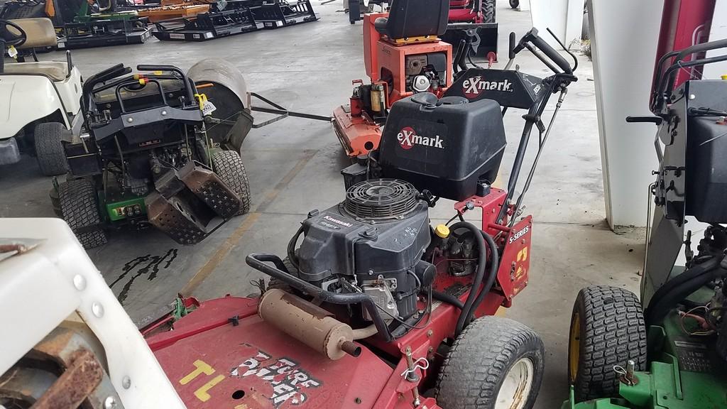 2012 Exmark Turf Tracer Walk behind