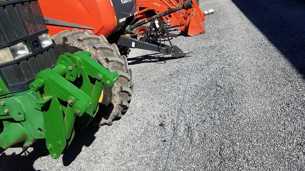 John Deere 7700 Cab Tractor