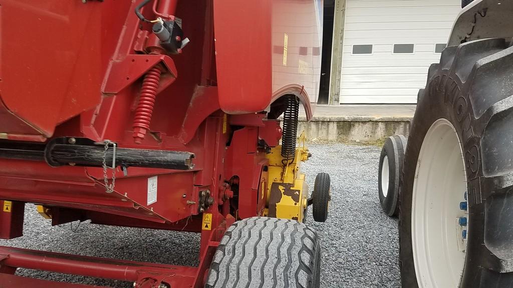 2015 New Holland 450 Round Baler 'Monitor In The Office'