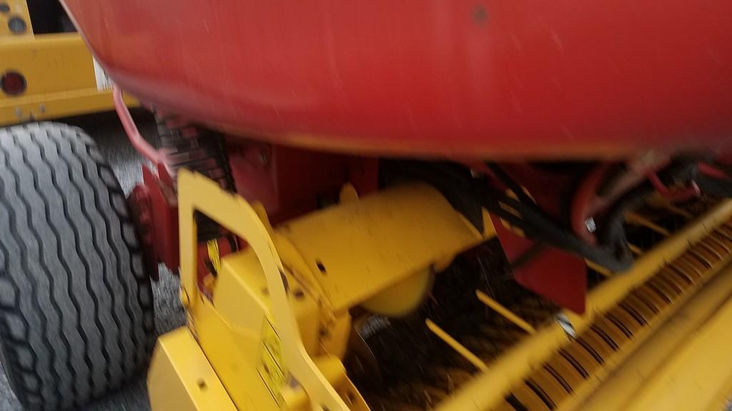 2015 New Holland 450 Round Baler 'Monitor In The Office'