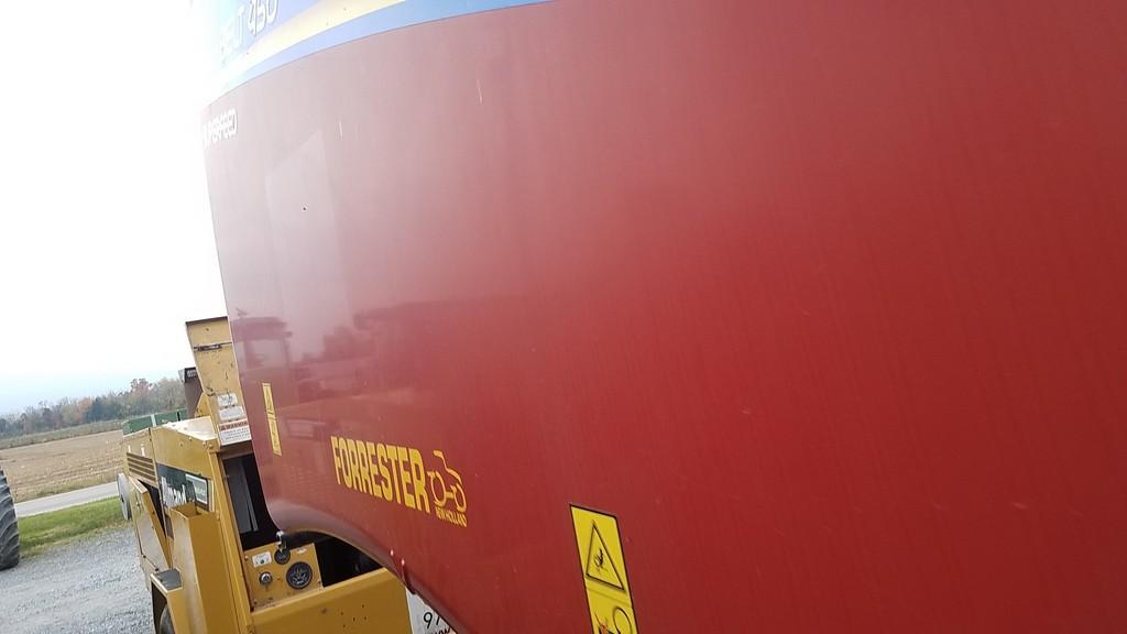 2015 New Holland 450 Round Baler 'Monitor In The Office'