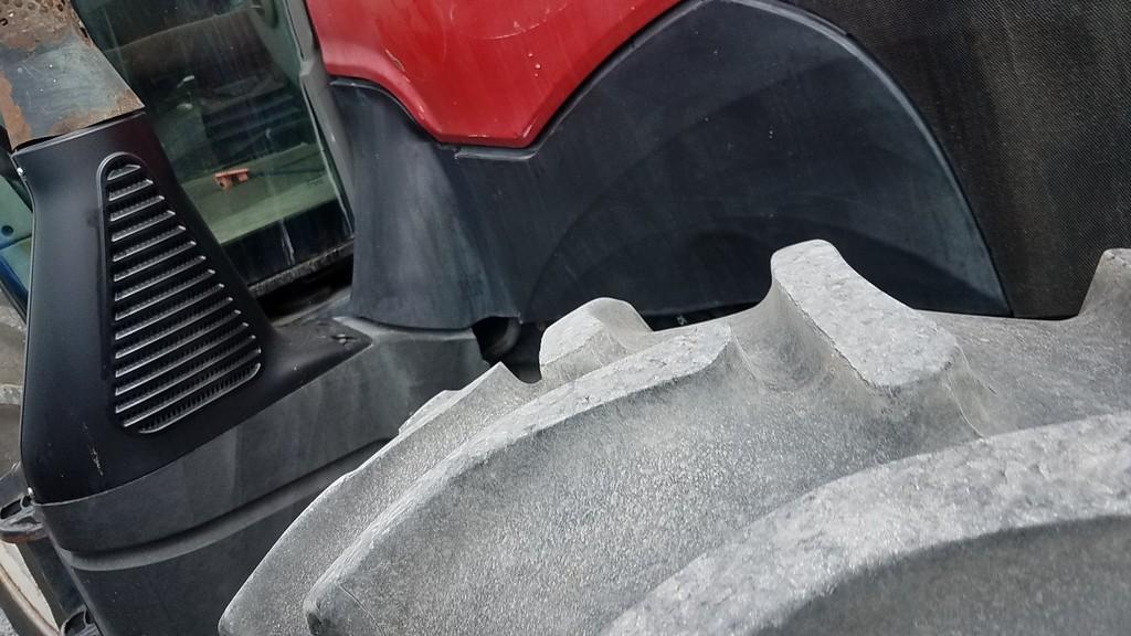 2015 Case IH 115 Cab Tractor