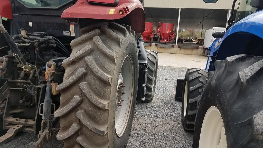 2015 Case IH 115 Cab Tractor