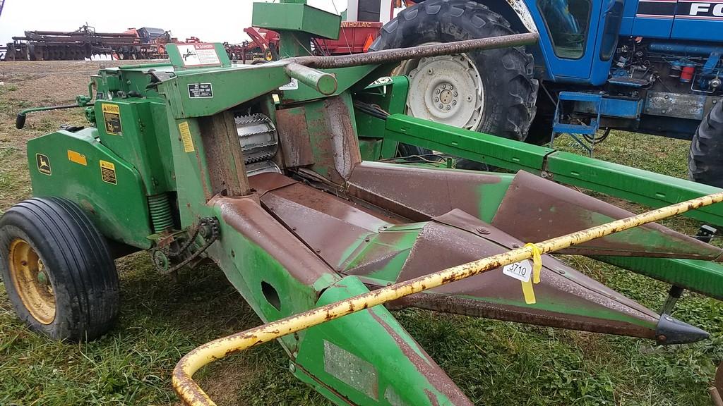 John Deere  Corn Head