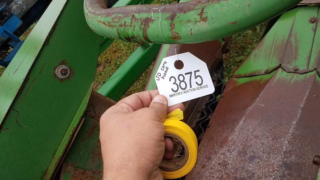 John Deere  Corn Head