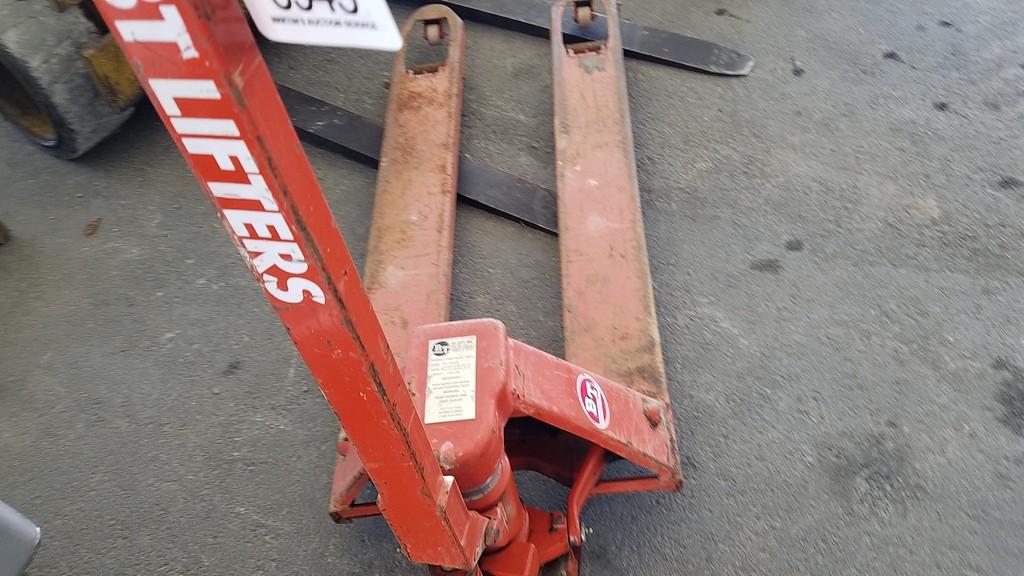 BT Lifters  Pallet Jack