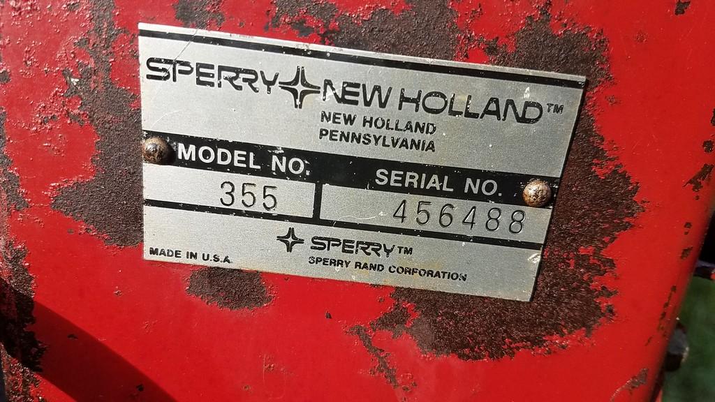 New Holland 355 Grinder Mixer