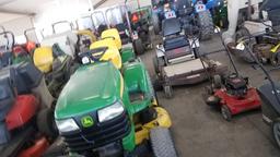 2012 John Deere X700 Riding Tractor