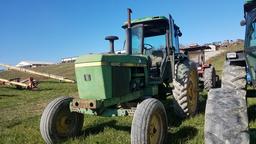 John Deere 4240 Cab Tractor