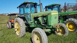 John Deere 4240 Cab Tractor