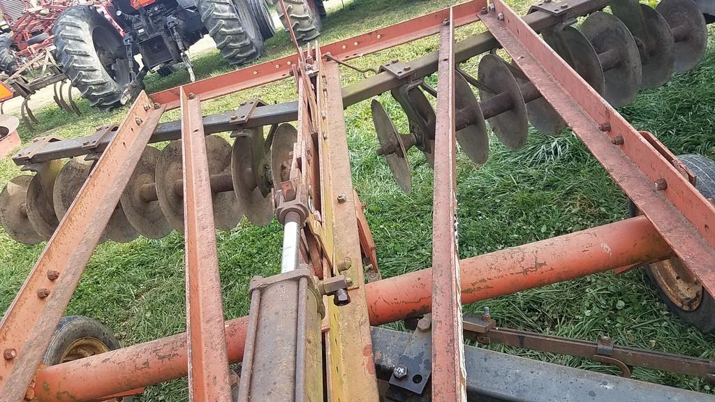 Allis Chalmers 2300 Disc