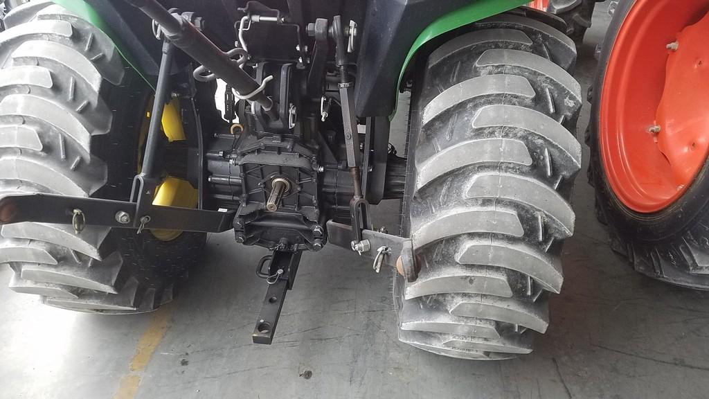 2020 John Deere 3038E Compact Loader Tractor