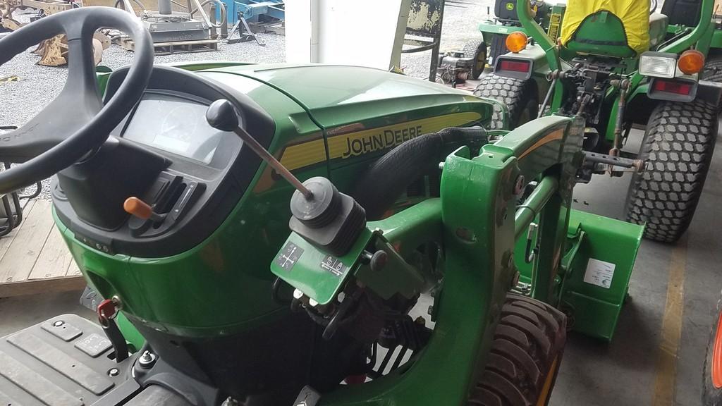 2020 John Deere 3038E Compact Loader Tractor