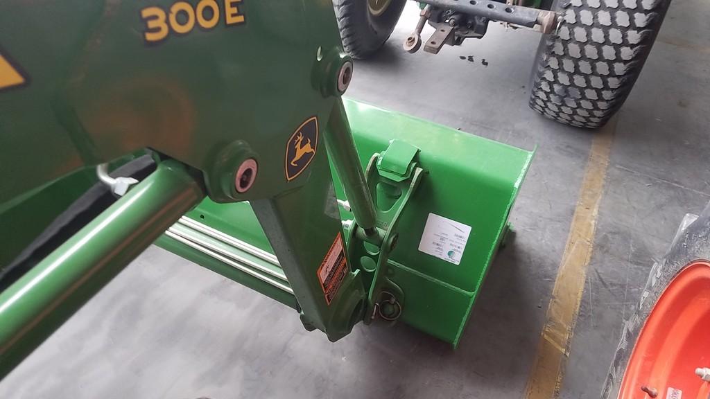 2020 John Deere 3038E Compact Loader Tractor