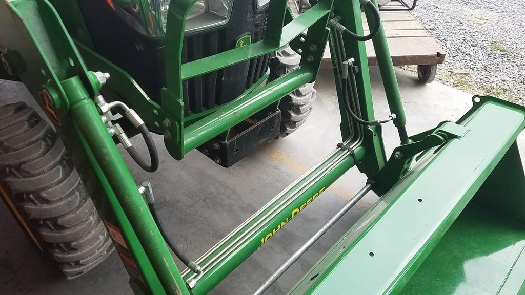 2020 John Deere 3038E Compact Loader Tractor
