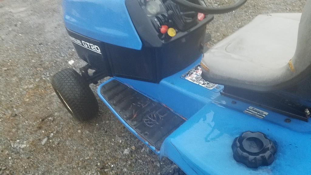 New Holland GT20 Riding Tractor 'Ride & Drive'