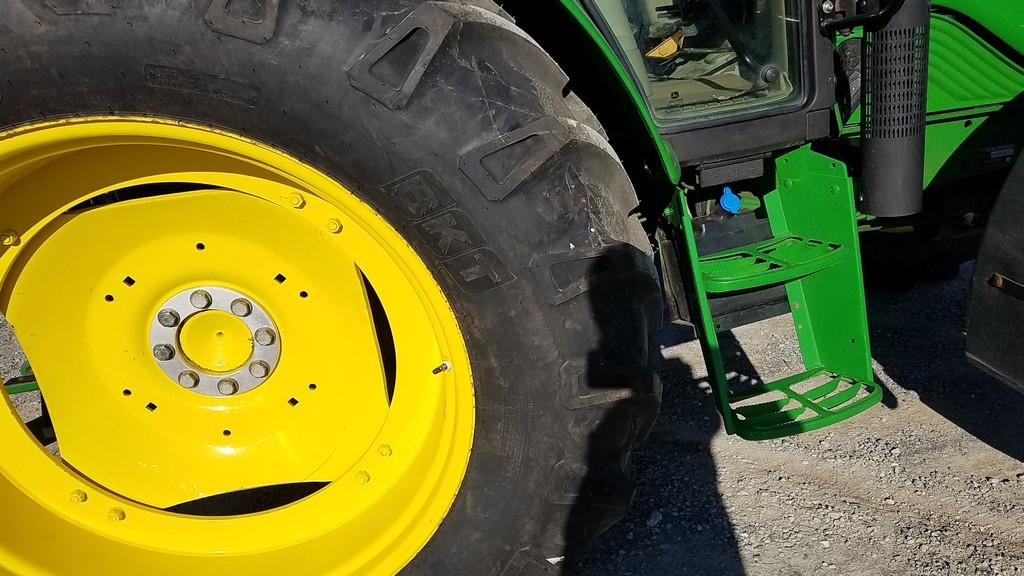 John Deere 6430 Premium Cab Tractor 'Elite Item'
