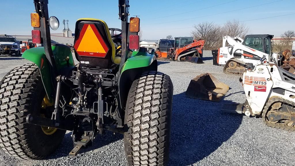 John Deere 4520 Compact Tractor 'Ride & Drive'