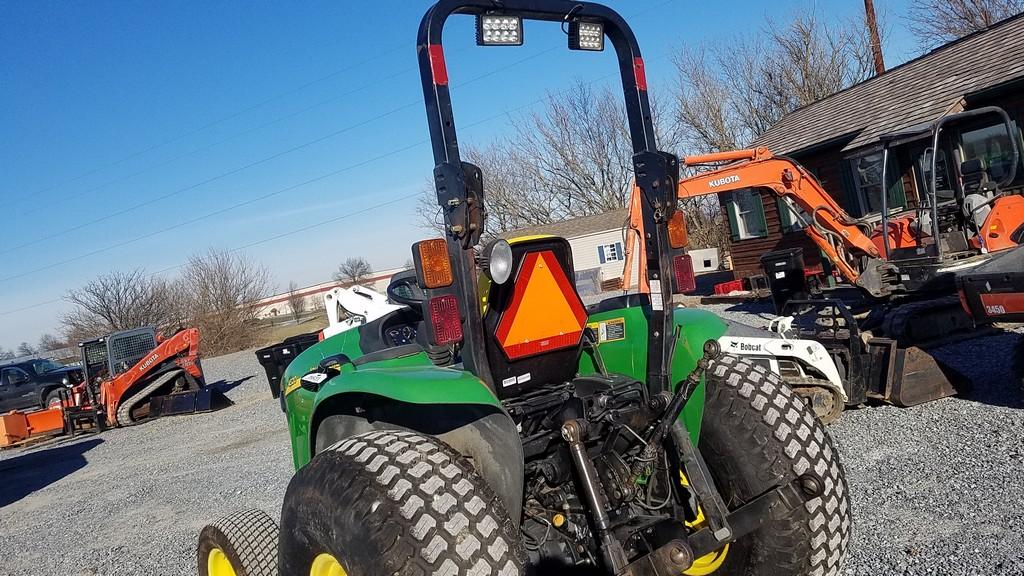 John Deere 4520 Compact Tractor 'Ride & Drive'