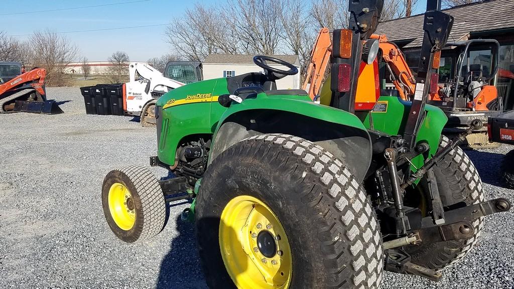 John Deere 4520 Compact Tractor 'Ride & Drive'
