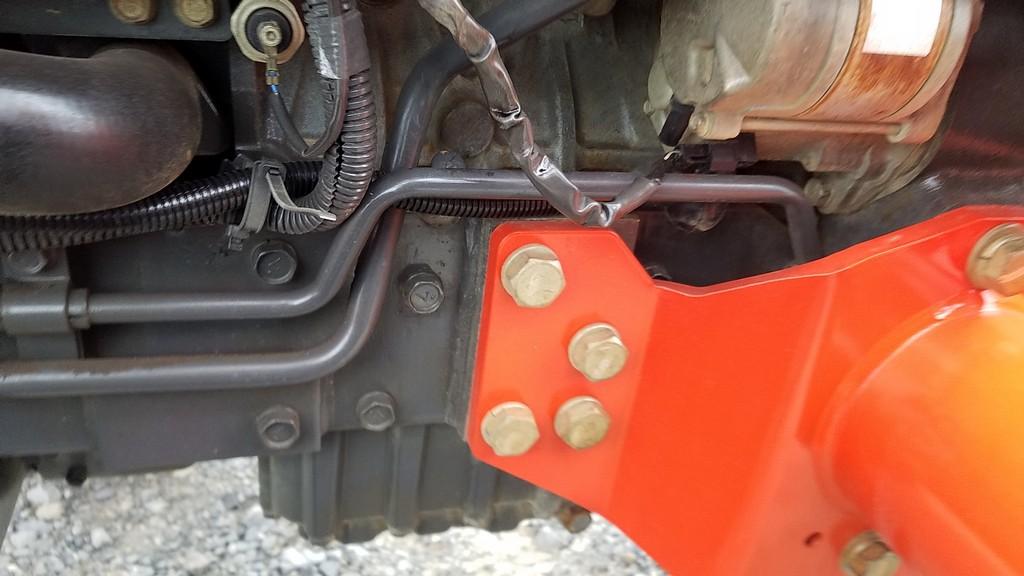 Kubota L3301 Compact Loader Tractor 'Ride & Drive'
