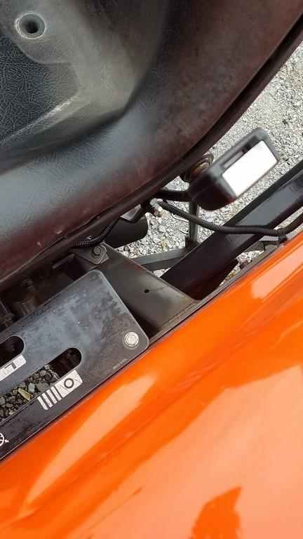 Kubota L3301 Compact Loader Tractor 'Ride & Drive'