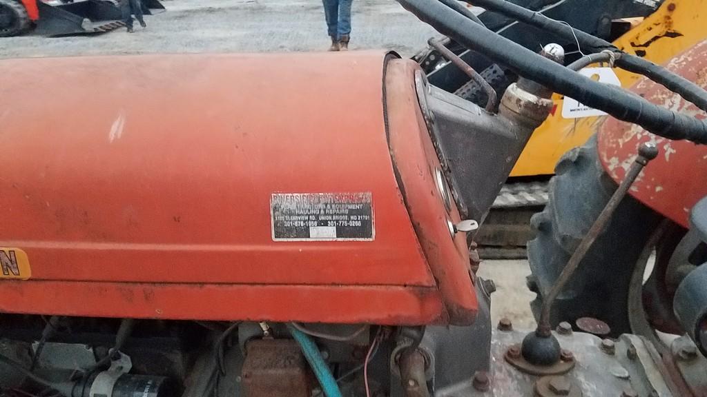 Massey Ferguson 35 Tractor 'Runs & Operates'