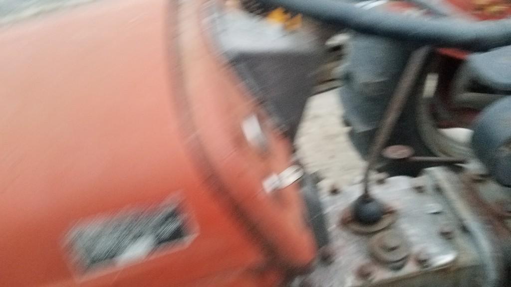 Massey Ferguson 35 Tractor 'Runs & Operates'