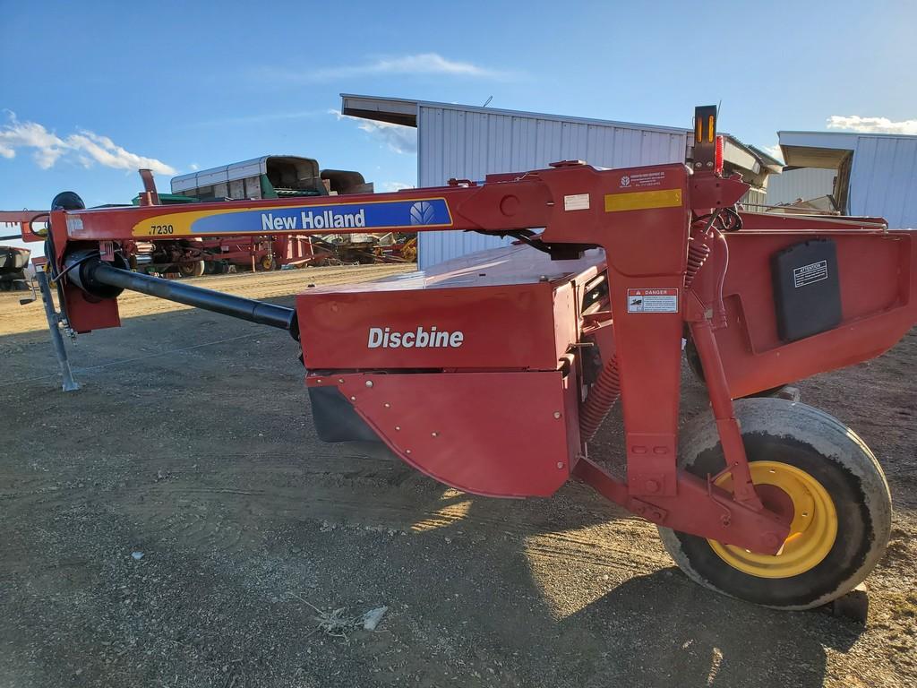 2010 New Holland H7230 Disc Mower