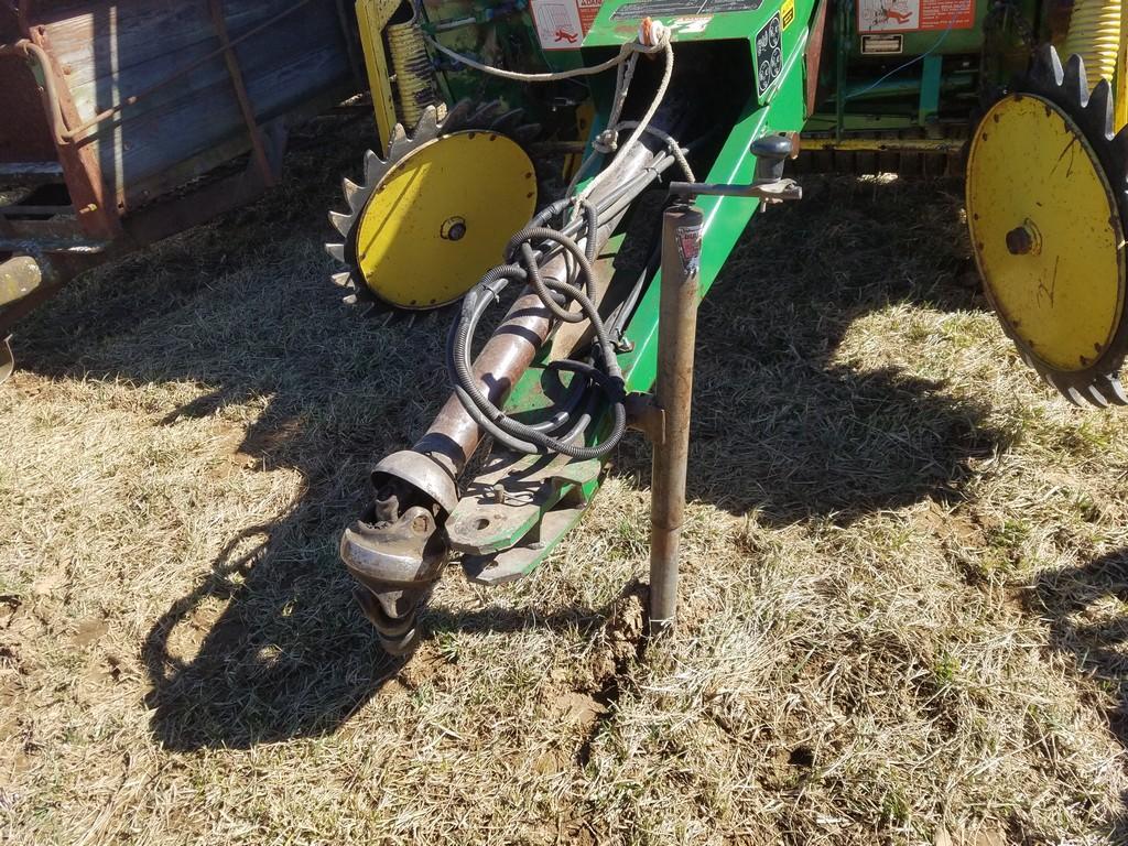 John Deere 435 Round Baler 'Monitor & manual in the Office '