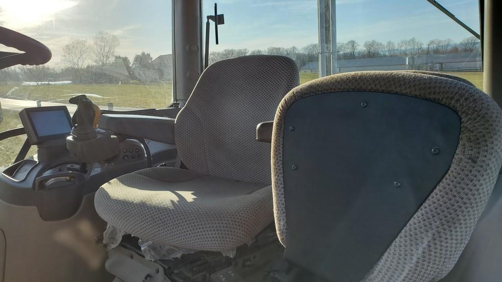 2016 John Deere 6130R Cab Loader Tractor
