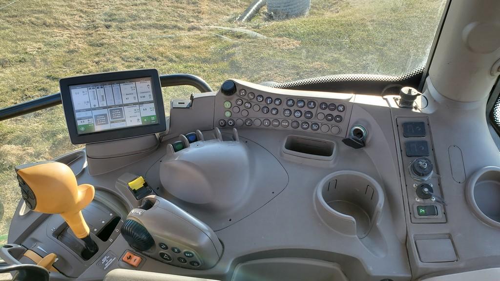 2016 John Deere 6130R Cab Loader Tractor