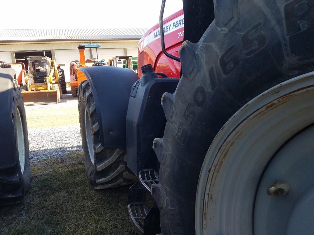 Massey Ferguson 7499 Cab Tractor