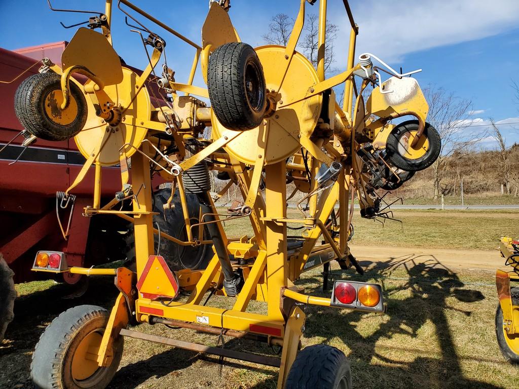 Vermeer TE330 Tedder