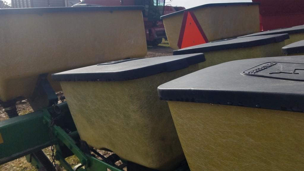 John Deere 7000 Planter 'Monitor in the Office'