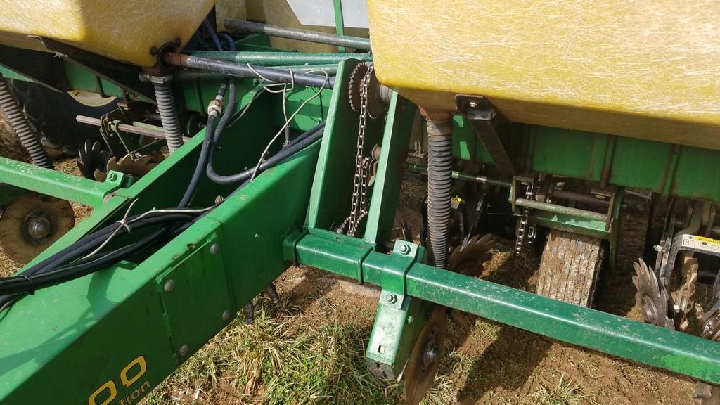 John Deere 7000 Planter 'Monitor in the Office'