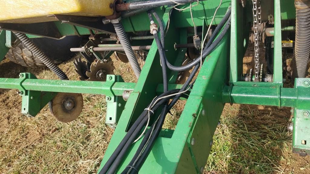John Deere 7000 Planter 'Monitor in the Office'
