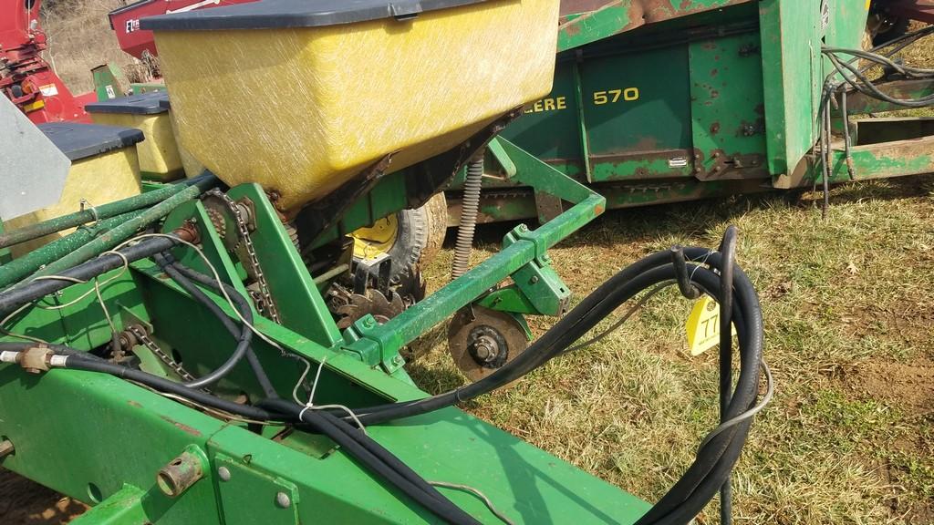 John Deere 7000 Planter 'Monitor in the Office'