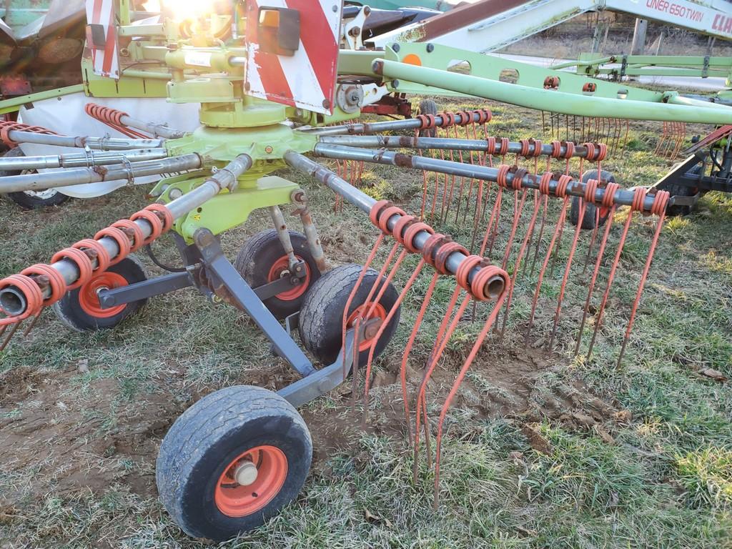 Claas Liner 650 Twin Rake 'Manual in the Office'