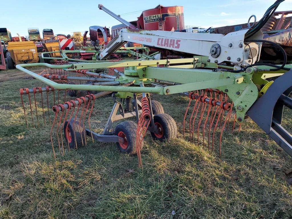 Claas Liner 650 Twin Rake 'Manual in the Office'