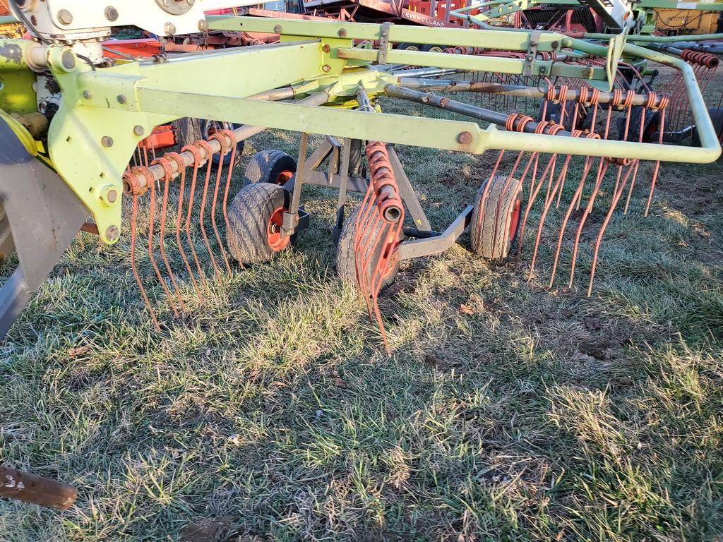 Claas Liner 650 Twin Rake 'Manual in the Office'