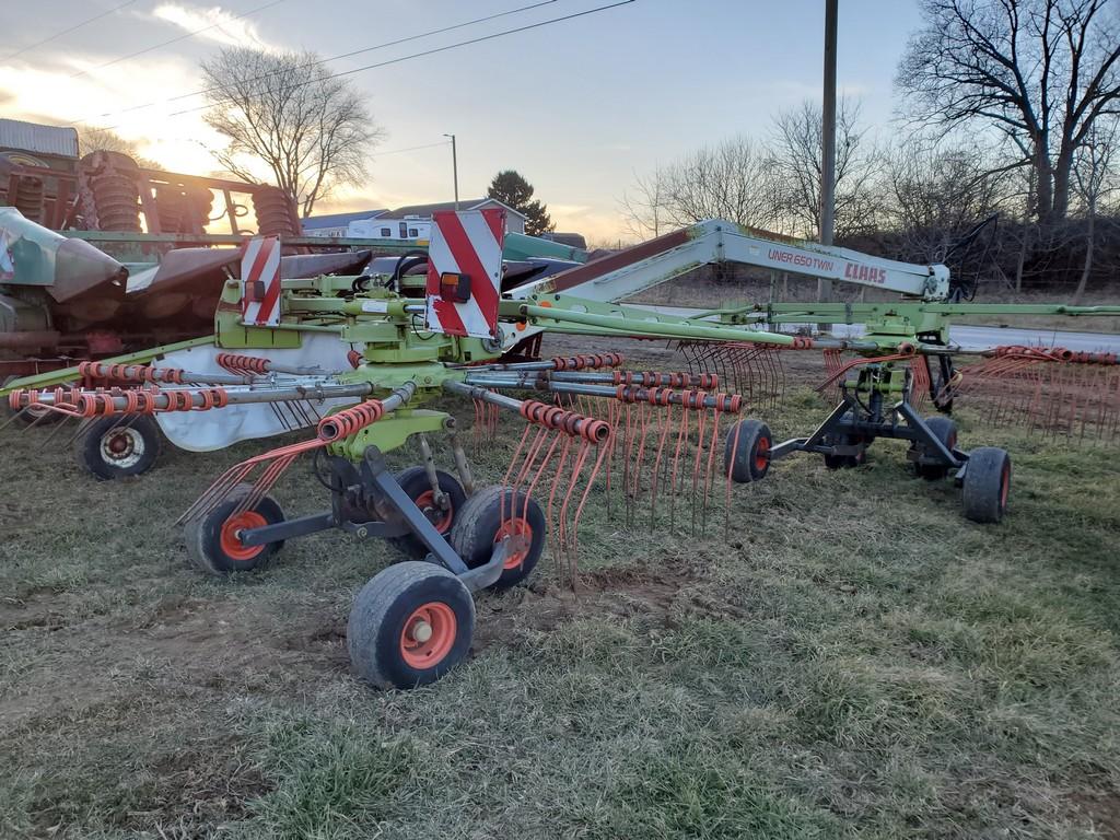 Claas Liner 650 Twin Rake 'Manual in the Office'