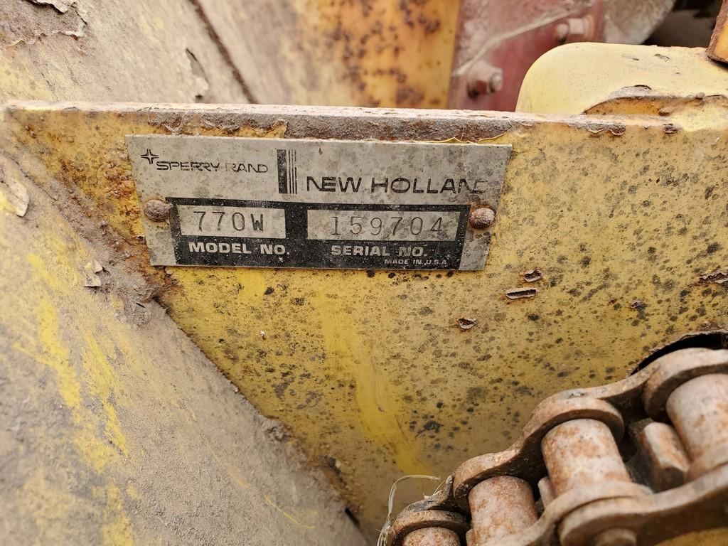 New Holland 717 Forage Harvester